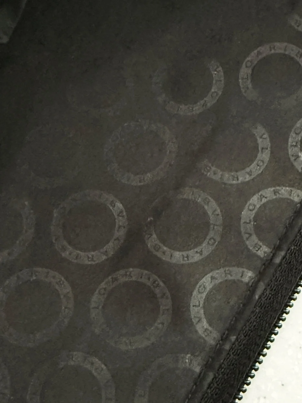 Bvlgari Black Leather Tablet Makeup Pouch Case Clutch Logo Clasp Zipper Closure